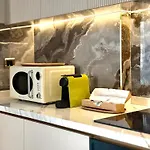 Qoople Excellence B55 Designer Duplex By The Sea 公寓 阿拉尼亚
