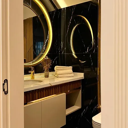 Qoople Excellence B55 Designer Duplex By The Sea *