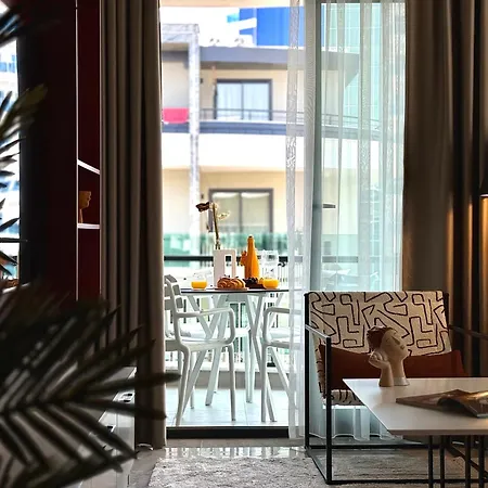 Qoople Excellence B55 Designer Duplex By The Sea *