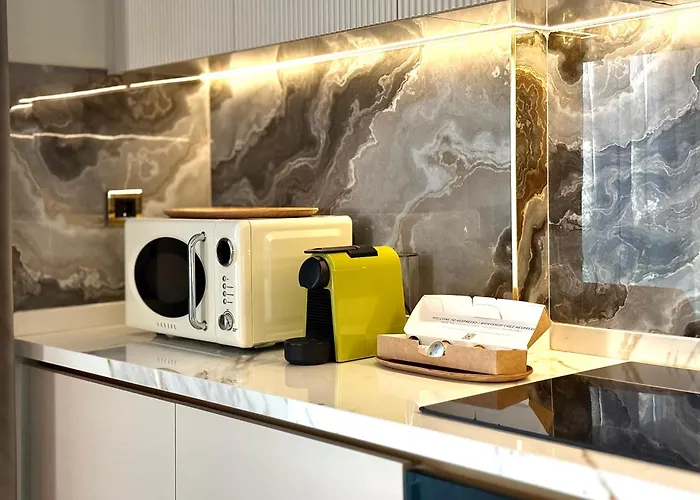 Qoople Excellence B55 Designer Duplex By The Sea شقة ألانيا